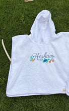 Load image into Gallery viewer, Beach Poncho with Design