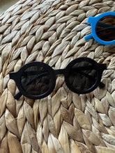 Load image into Gallery viewer, Circle Sunglasses
