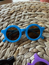 Load image into Gallery viewer, Circle Sunglasses