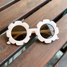 Load image into Gallery viewer, Flowers Sunglasses - My Little World