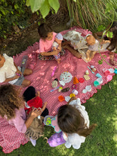 Load image into Gallery viewer, Retro Picnic Mat