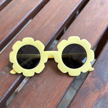 Load image into Gallery viewer, Flowers Sunglasses - My Little World