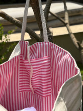 Load image into Gallery viewer, Beach Bag – Your Summer Must-Have