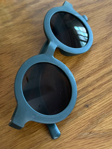 Load image into Gallery viewer, Circle Sunglasses
