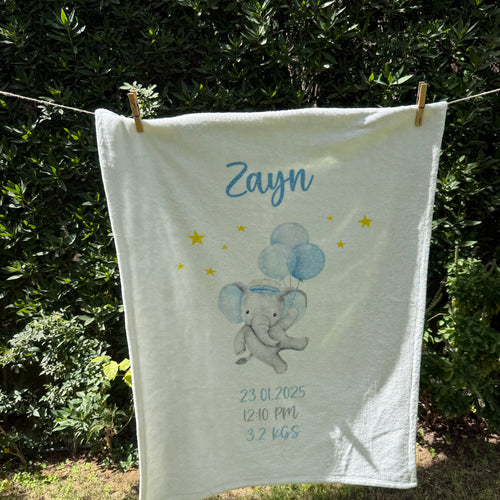 Personalized printed birth keepsake blanket for newborns - My Little World