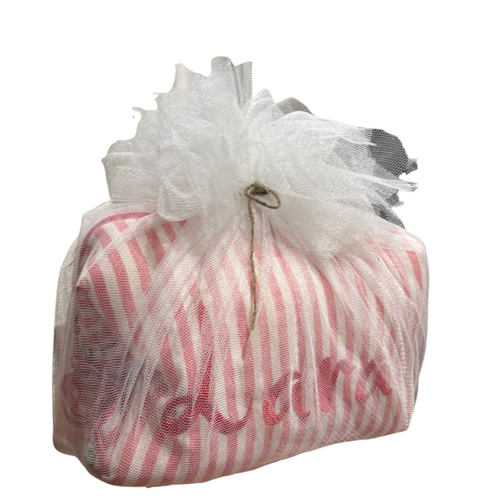 Tulle gift wrapping for baby gifts - My Little World