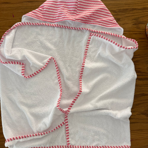 The Extra Large Hooded Towel