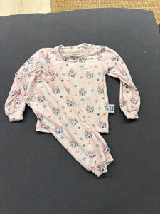 Load image into Gallery viewer, Velvet Winter Pyjamas – 2025
