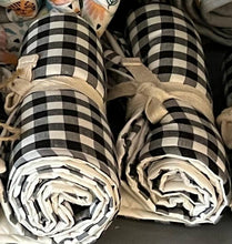 Load image into Gallery viewer, On-the-Go Changing Mat for Stroller Pouch
